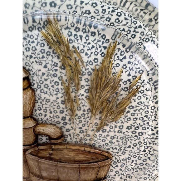 MCM Vintage Lucite Resin Trivet - Picture 4 of 6